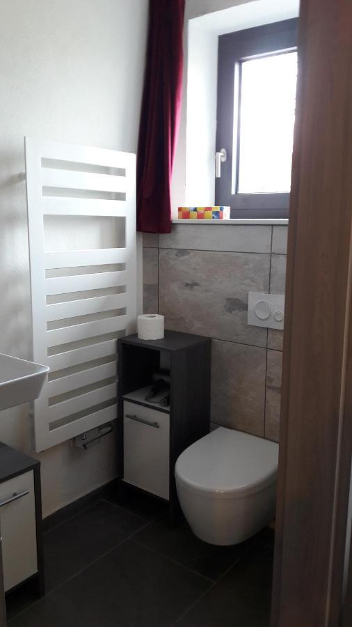 Apartment Am Eck Schmolln  ภายนอก รูปภาพ